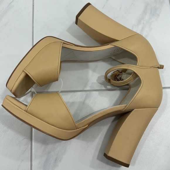 NEW! Franco Sarto Beige Leather Dima Heels- Size 9.5 - Picture 15 of 17